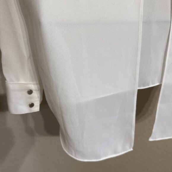 White House Black Market size 4 White Button Up Blouse Slit Back Tunic Office - Picture 7 of 7